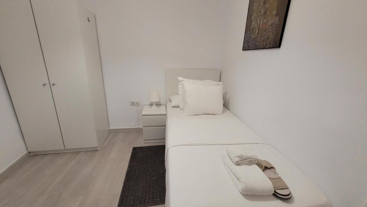 Appartement B O D Collblanc